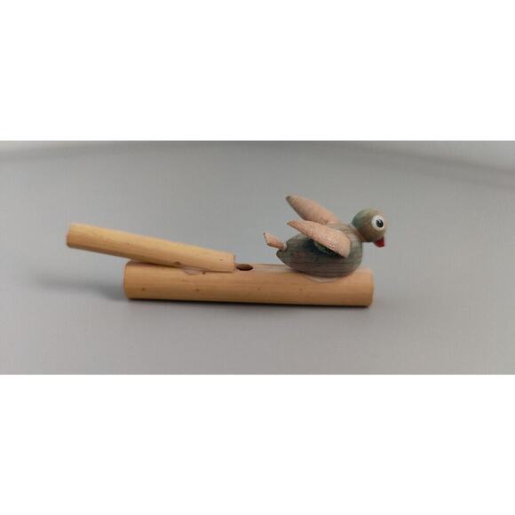 Wood Duck Whistle Folk Art Small Chip, Clean & Sterelized - Picture 1 of 9